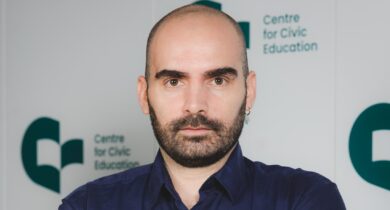 Da smo tada imali Vodič koji danas napadaju